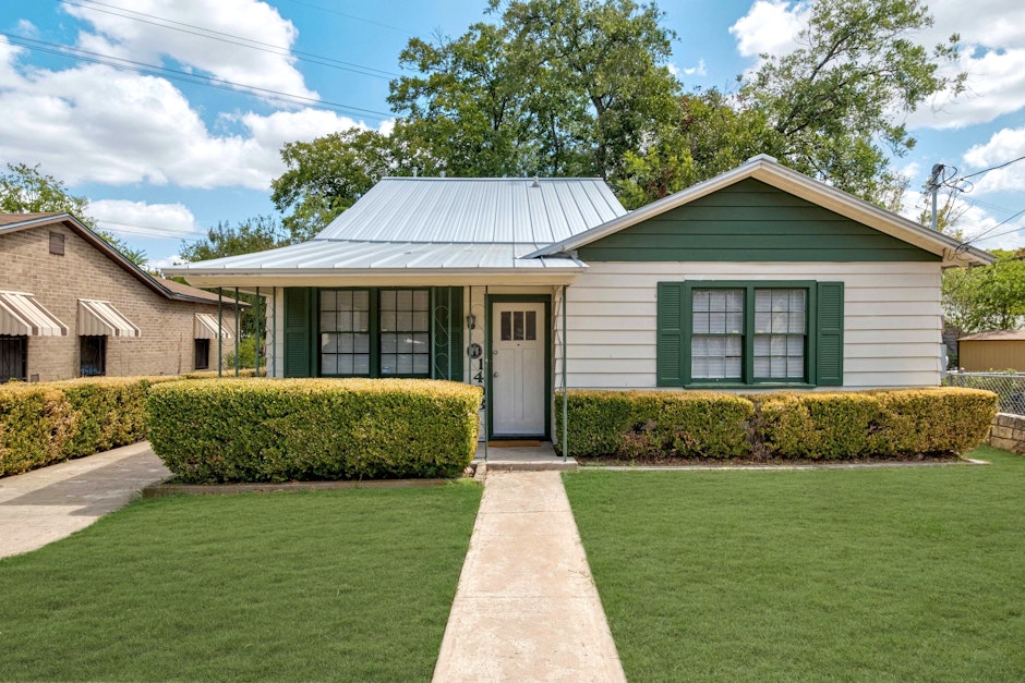 1403 Springdale Road, Austin, TX 78721, Austin Portfolio Real Estate